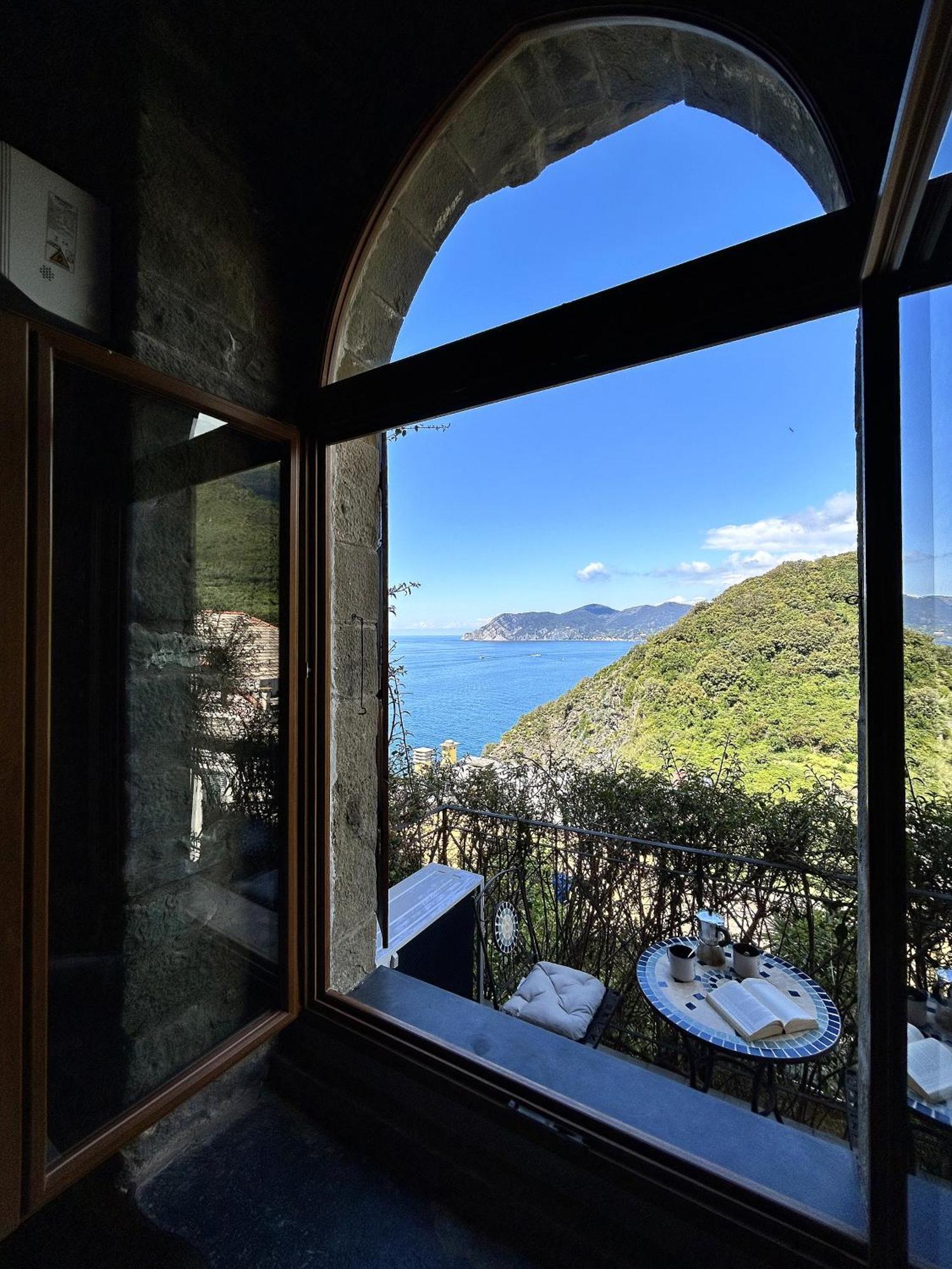 Pietra Azzurra, Newly Renovated Apartment Corniglia Exterior photo